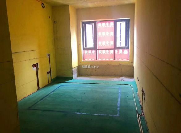 和泓江山国际   2居室  85平米 现代风