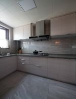 绿地城134平混搭风四居室装修案例