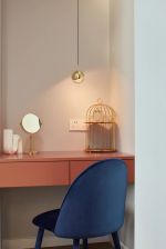 合能渝玥府100平米极简色彩三居室装修案例